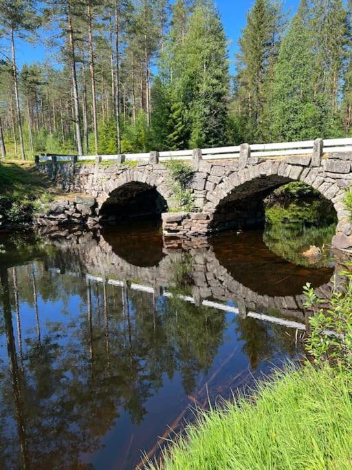 Skogly - Ny Stor Hytte, Unike Finnskogen Torsby Exterior photo